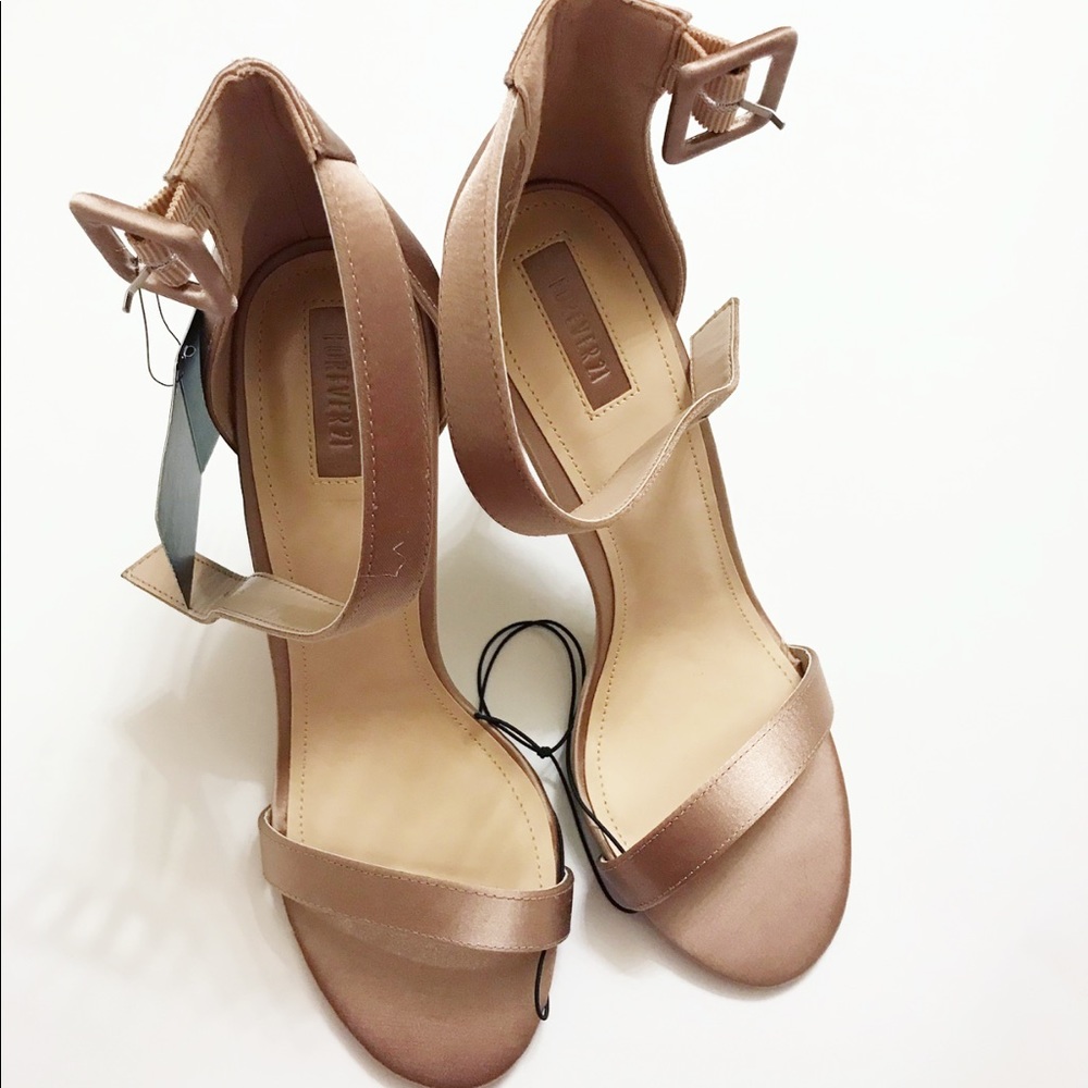 Mauve High Heels 💋